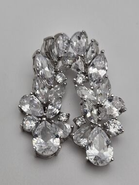 Bridal Cluster Earrings Marquise Teardrop Sparkly 1.75" New Crystal Rhinestone